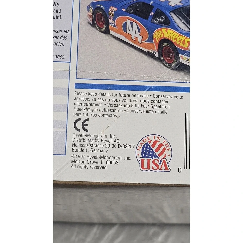 REVELL/MONOGRAM Kyle Petty Hot Wheels #44 Grand Prix NIP Factory Sealed